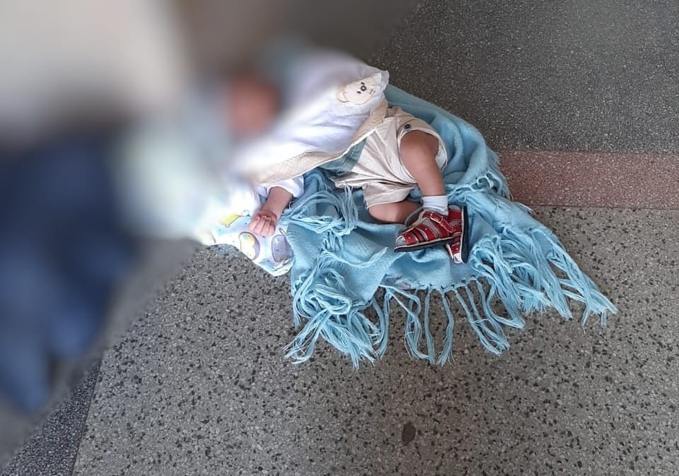 Bebê é abandonado em igreja de Pernambuco